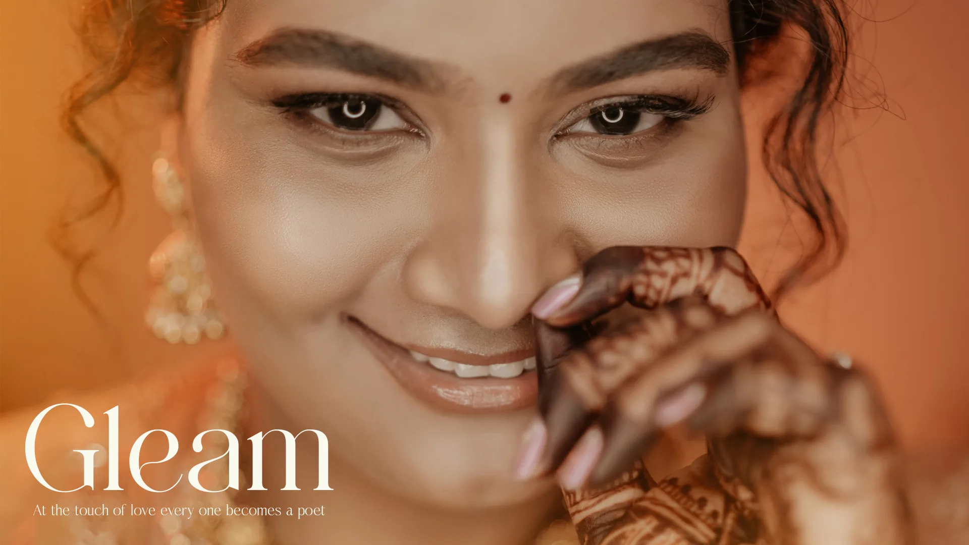 Bridal portrait in gold jewellery